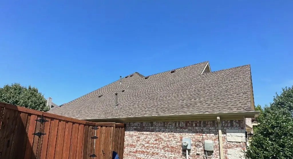 Completed roof replacement project in Franklin